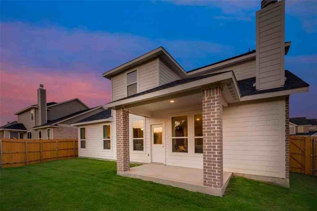 712 Ray St - Photo 3 of 10