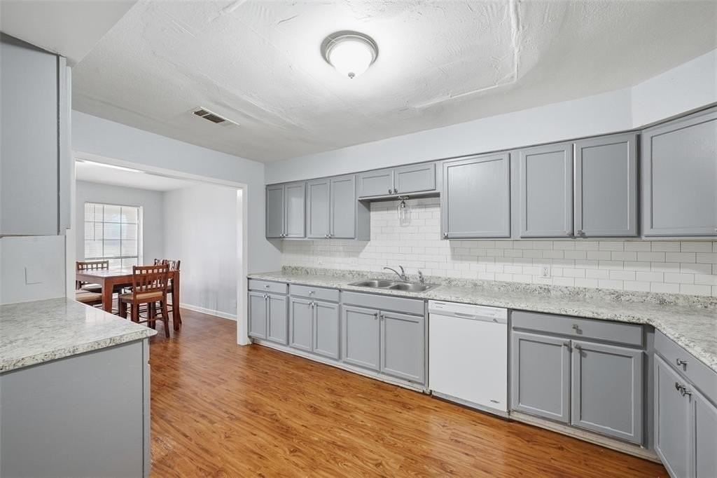 1810 Archer Dr - Photo 6 of 18