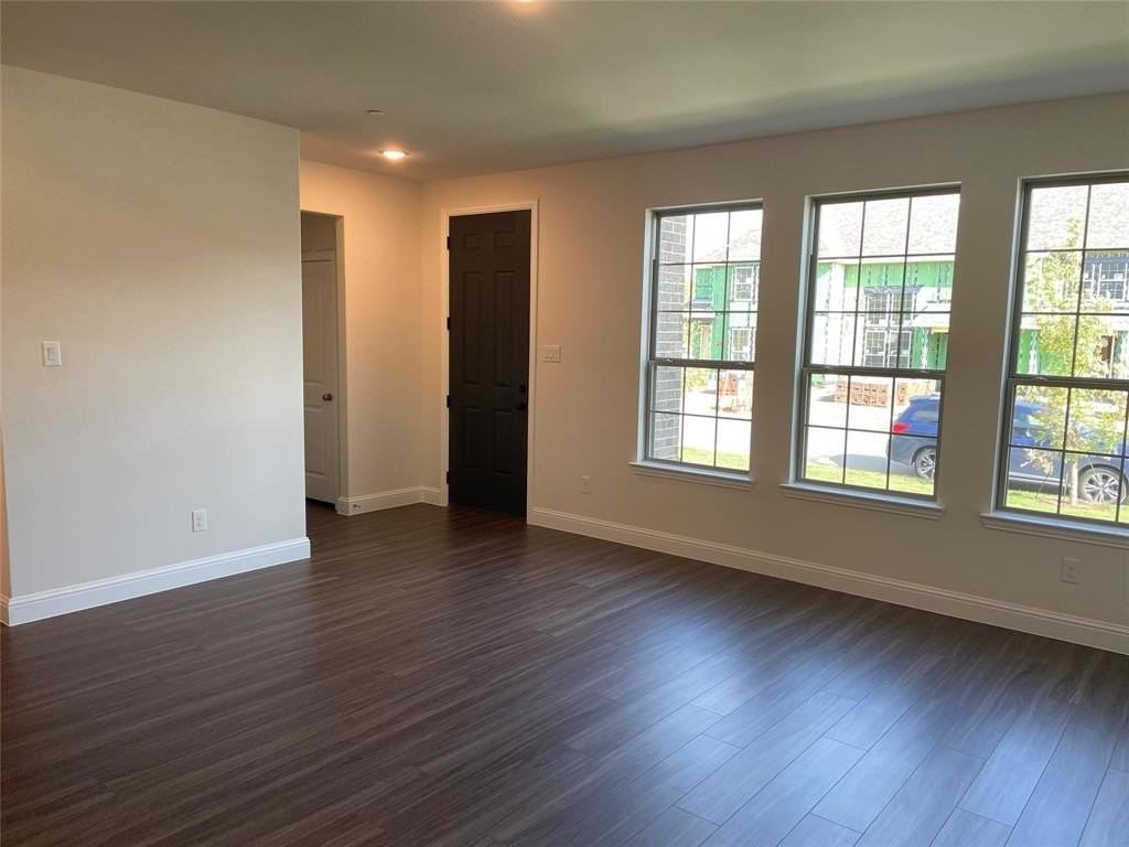 7235 Panicum Dr - Photo 7 of 18