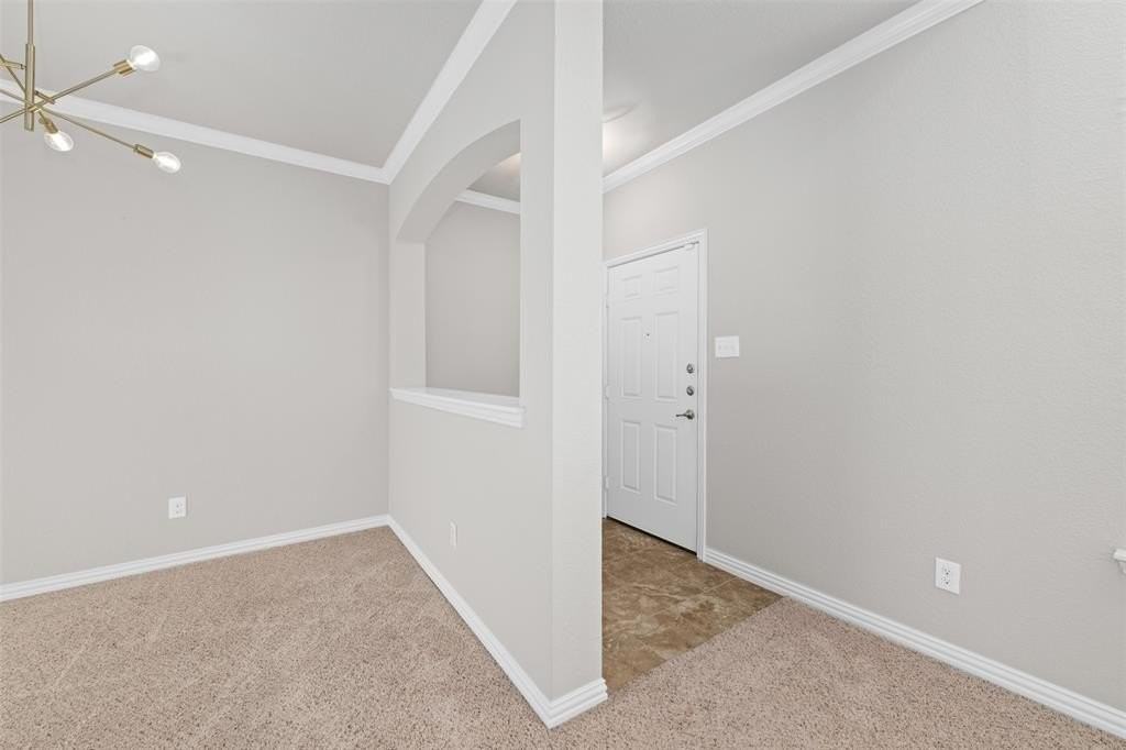 6944 Carrington Ln - Photo 2 of 28