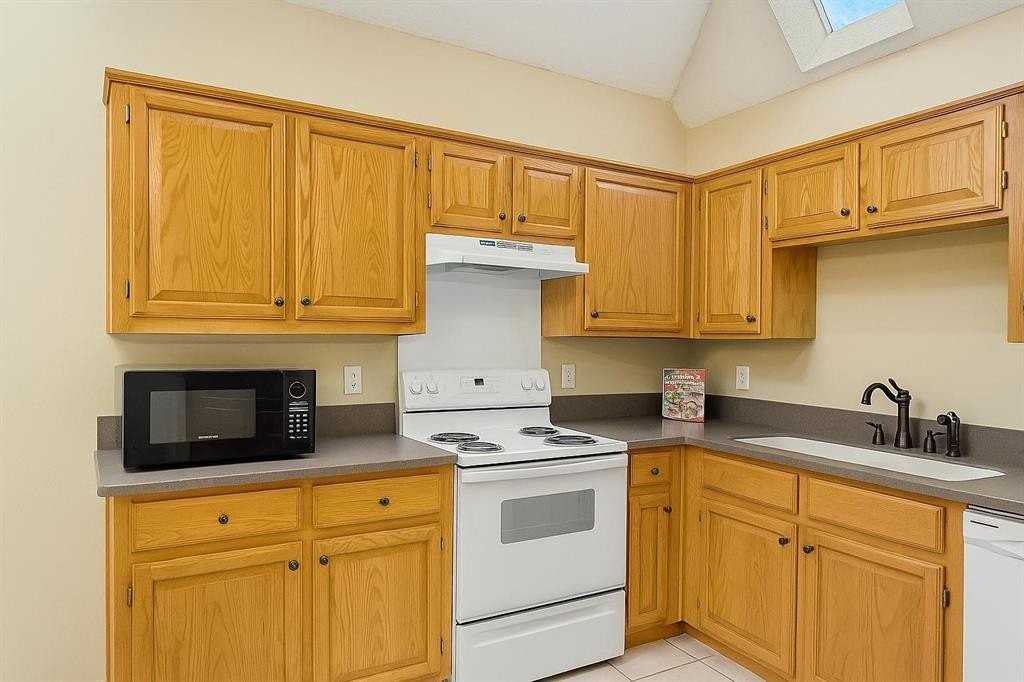 4149 1 Place Ln - Photo 7 of 21