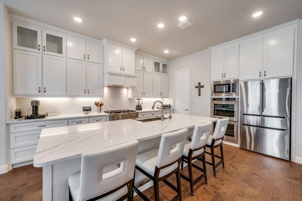 4080 Freeman Way - Photo 6 of 37