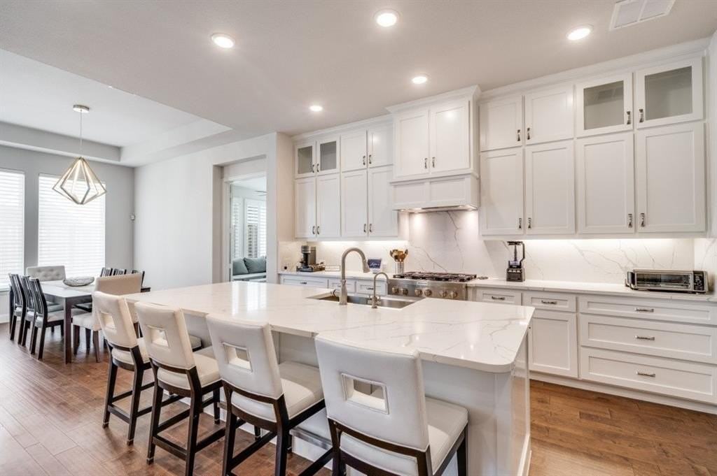 4080 Freeman Way - Photo 7 of 37