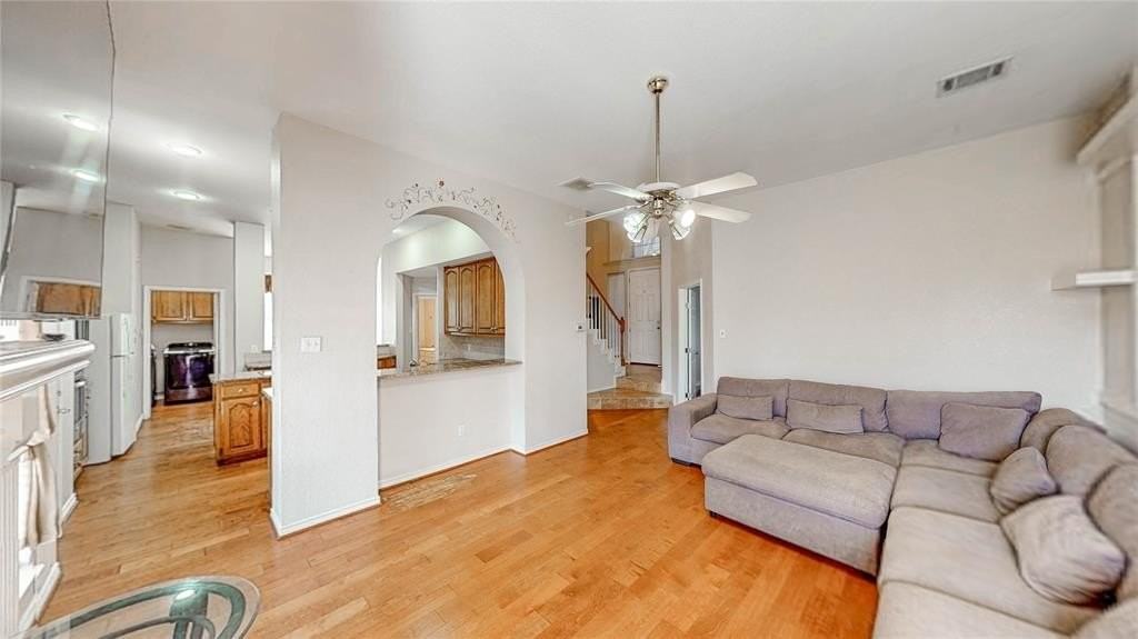 4650 Dusk Meadow Dr - Photo 5 of 33