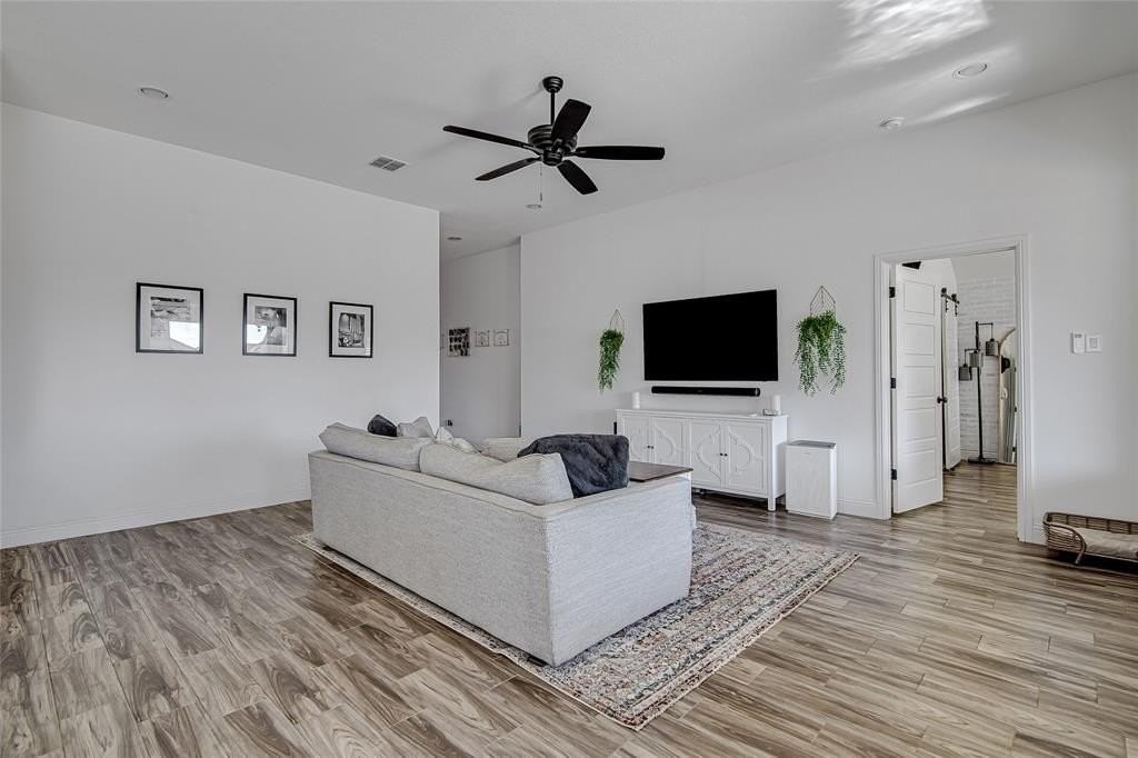 812 Rodgers Ave - Photo 5 of 26