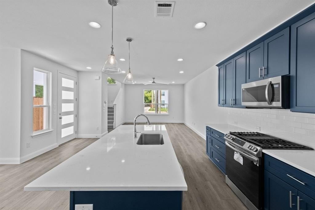 307 Athenia Dr - Photo 4 of 30