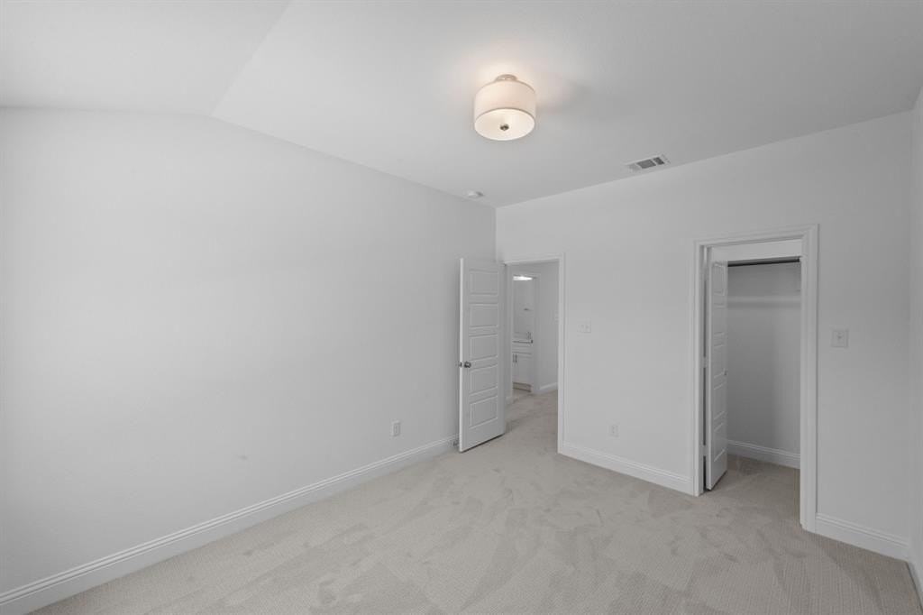 307 Athenia Dr - Photo 6 of 30