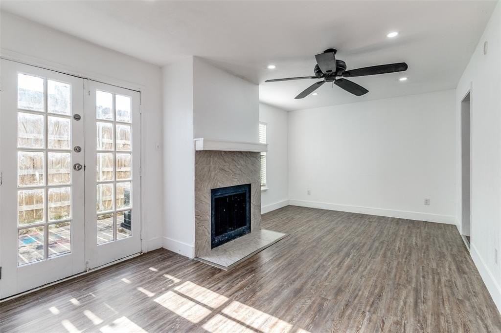 4618 San Jacinto St #A - Photo 3 of 12