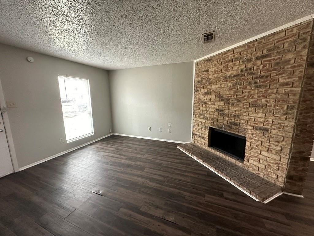 2188 Aspen Dr - Photo 3 of 22