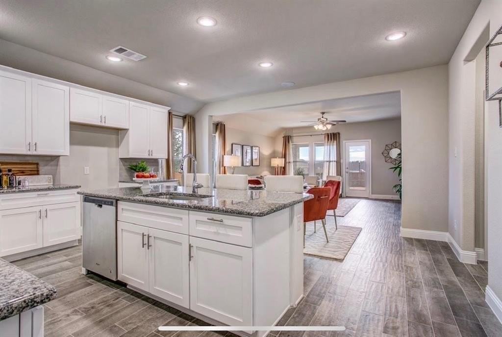 4432 Thalia Way - Photo 3 of 16