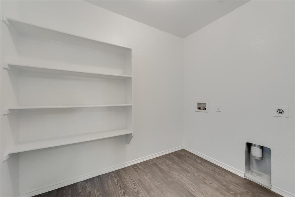 613 Preston Dr - Photo 5 of 22