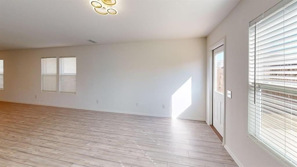 1623 Box Elder Rd - Photo 7 of 22