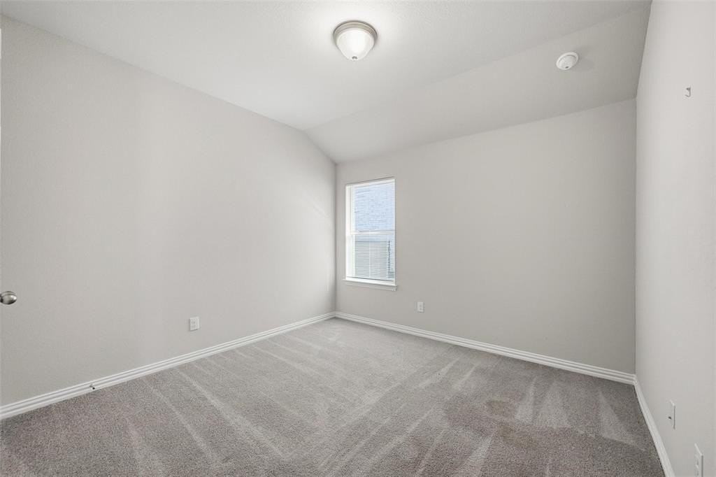 1116 Rountree Ct - Photo 7 of 29