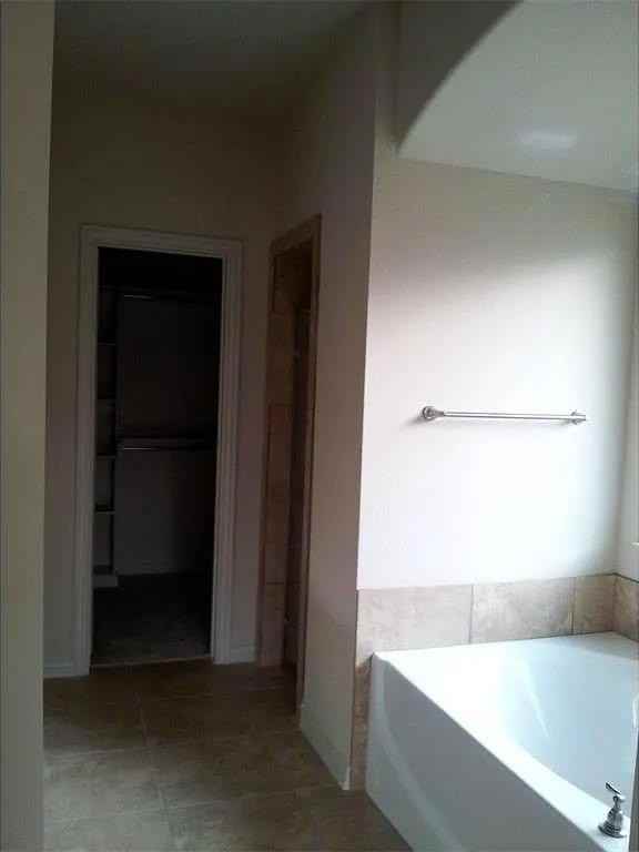 412 Stonecreek Dr - Photo 7 of 14