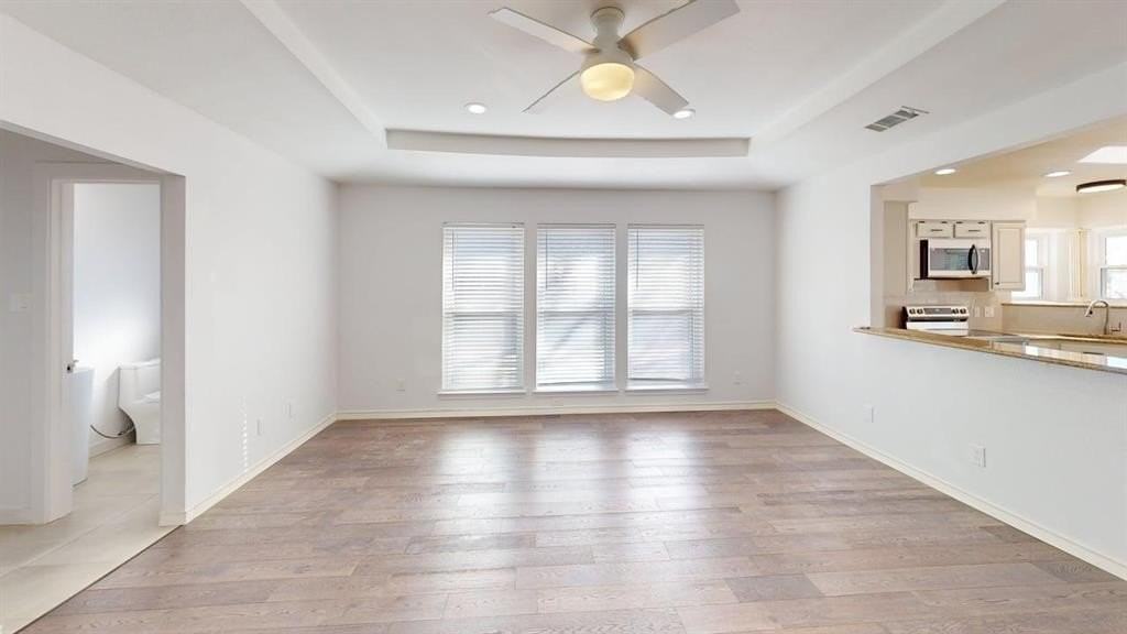 18716 Sagewood Dr - Photo 7 of 25