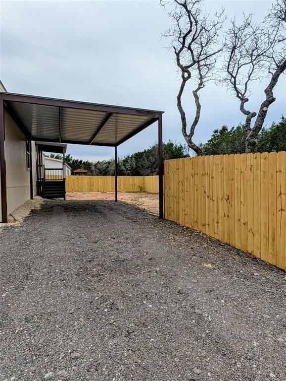 2502 Coyote Trl - Photo 4 of 8