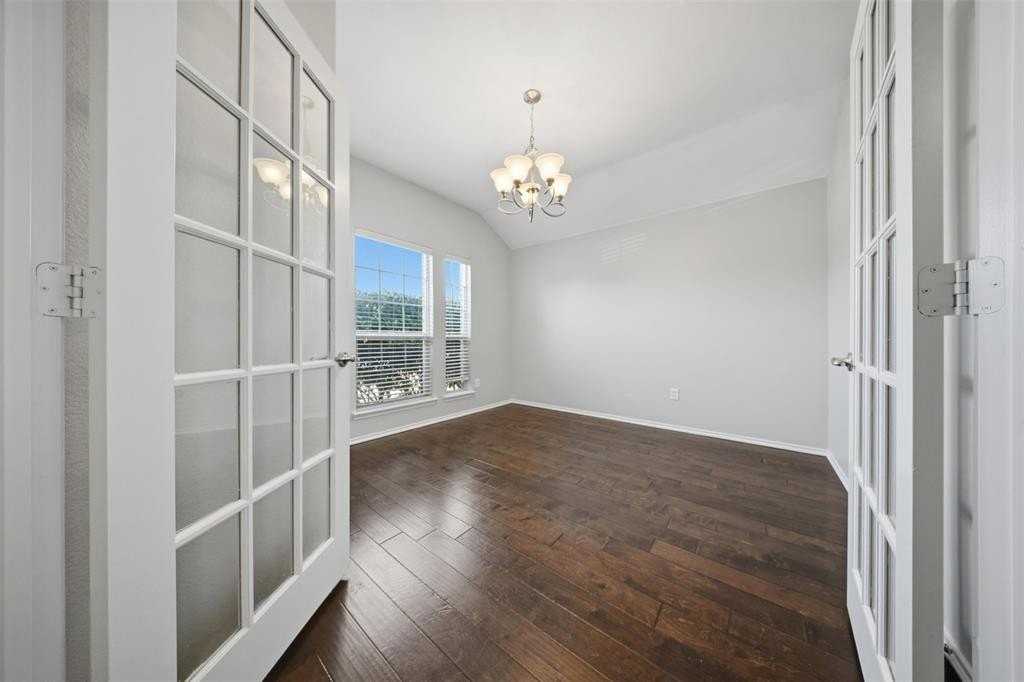 2007 Sterling Gate Dr - Photo 6 of 26