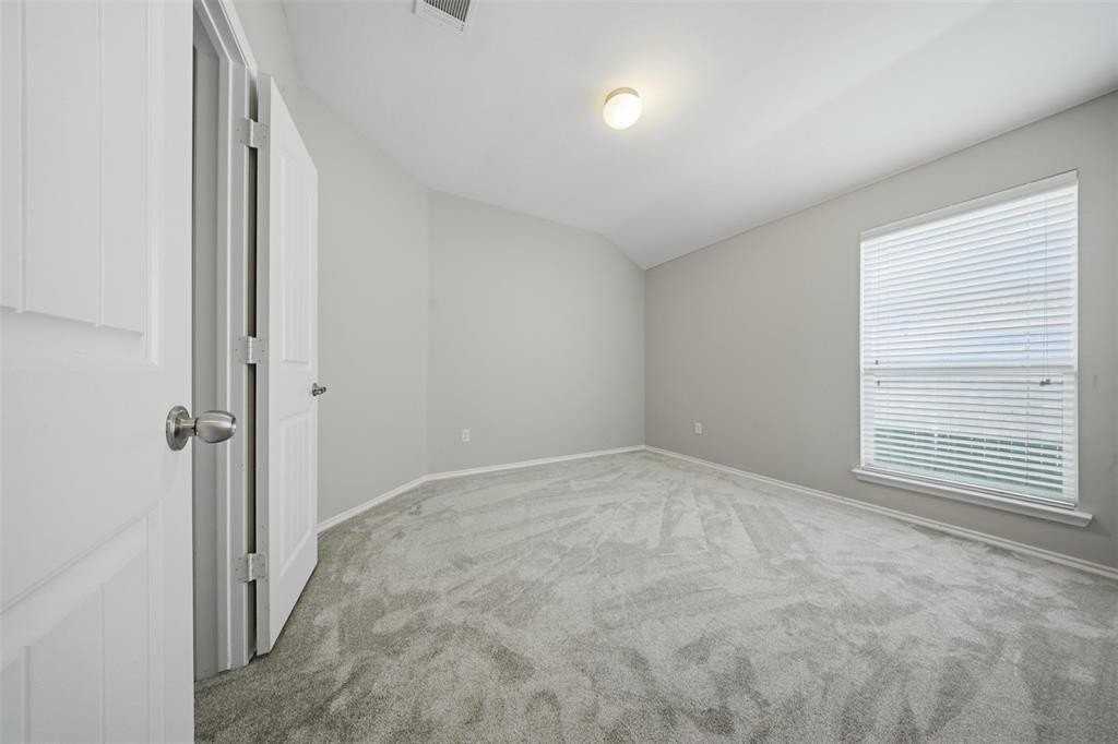 2007 Sterling Gate Dr - Photo 7 of 26