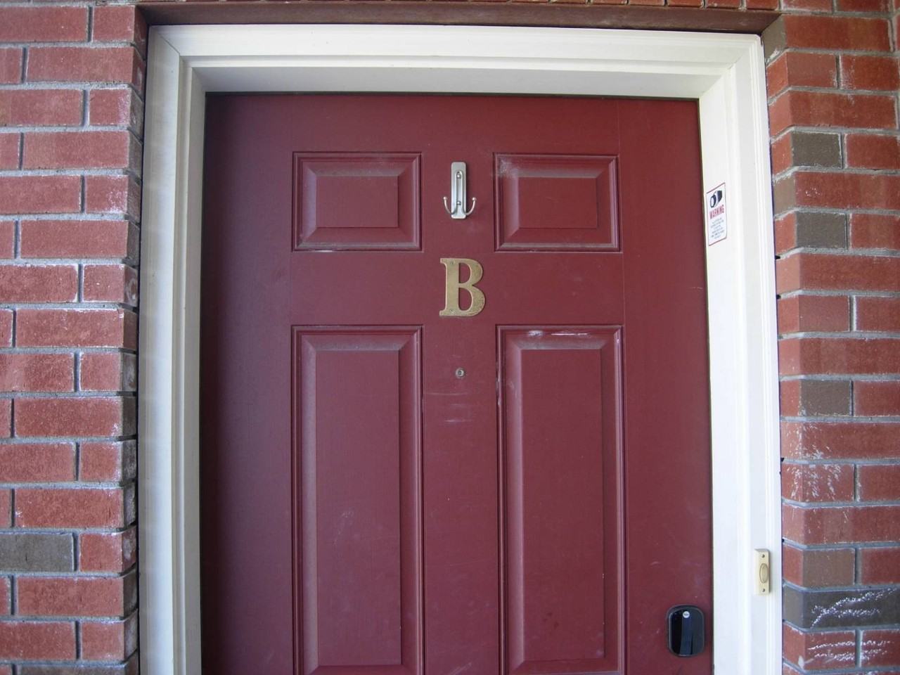 316 Endeavor Pl #B - Photo 2 of 11