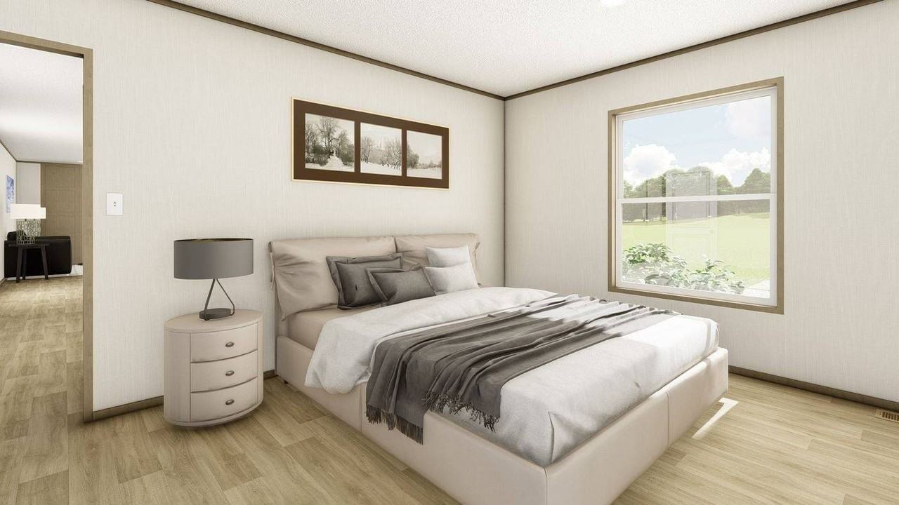 116 Lillian Ln - Photo 4 of 10