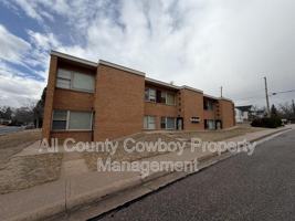 featured image of 700 W 1st Ave #3