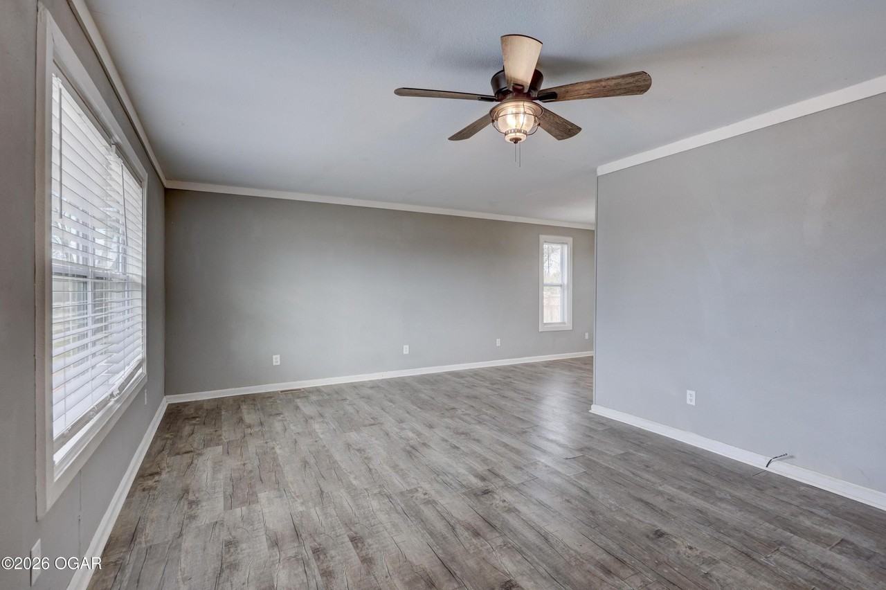 269 S Central City Rd - Photo 6 of 27