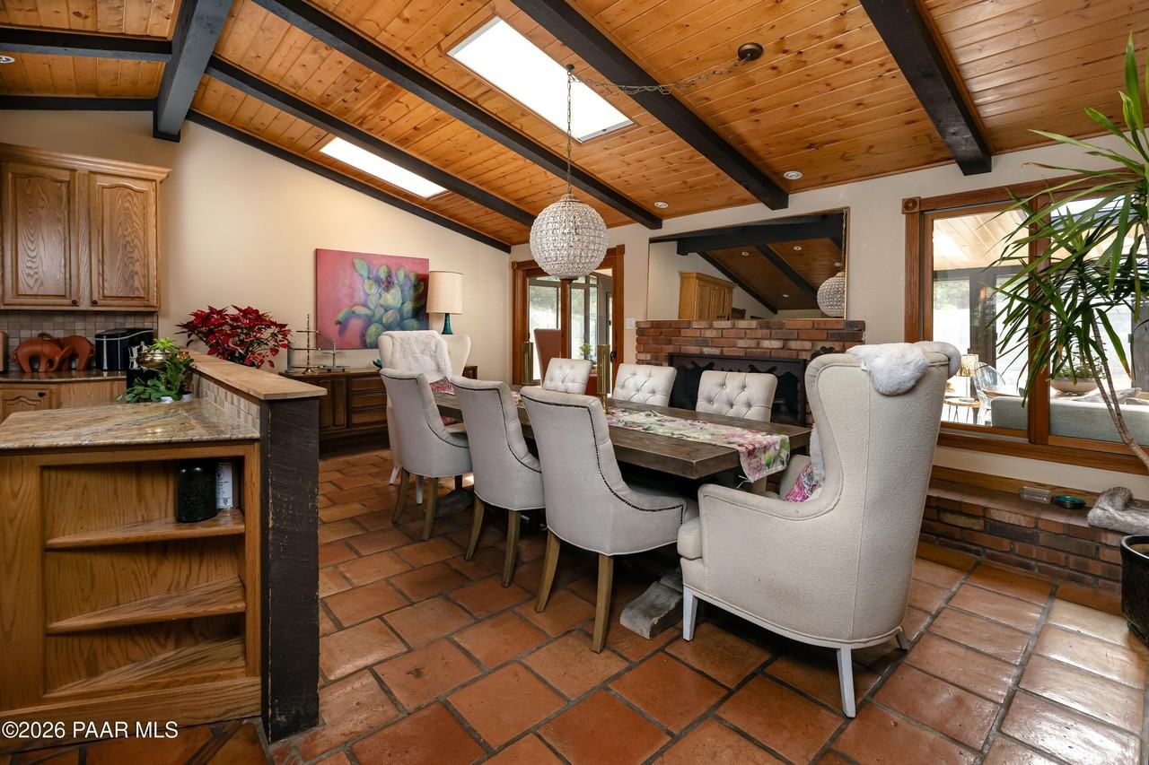 372 Verde Ln - Photo 6 of 23