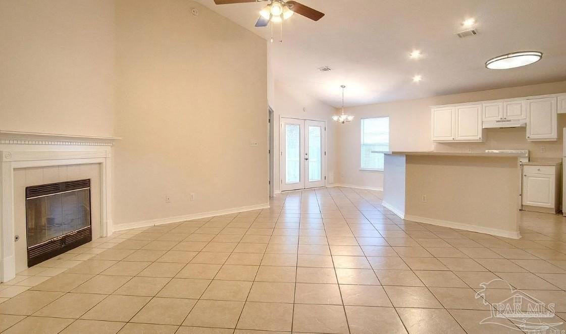 393 Mizzen Ln - Photo 2 of 8