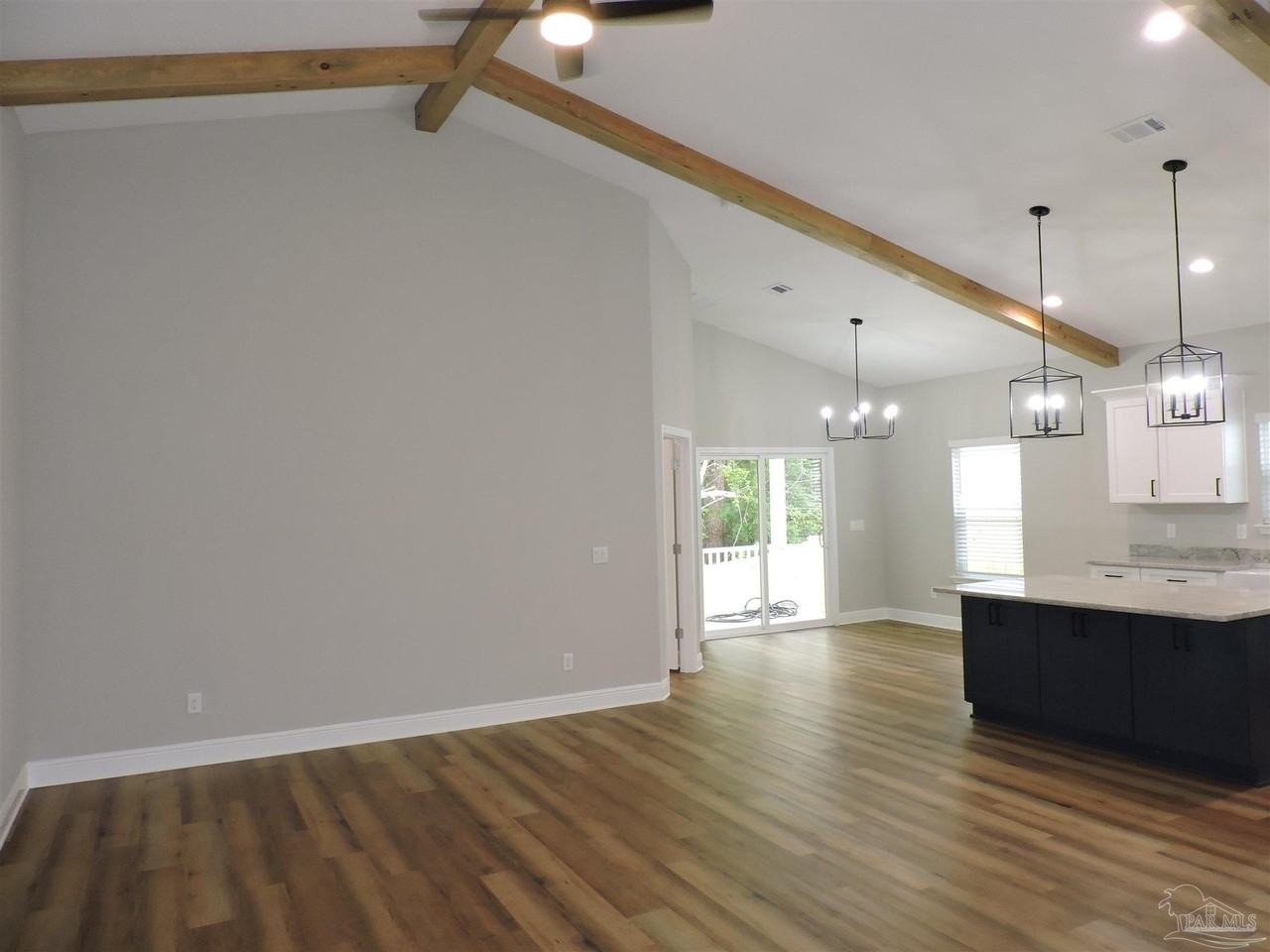 1451 Madelyn Woods Dr - Photo 4 of 32