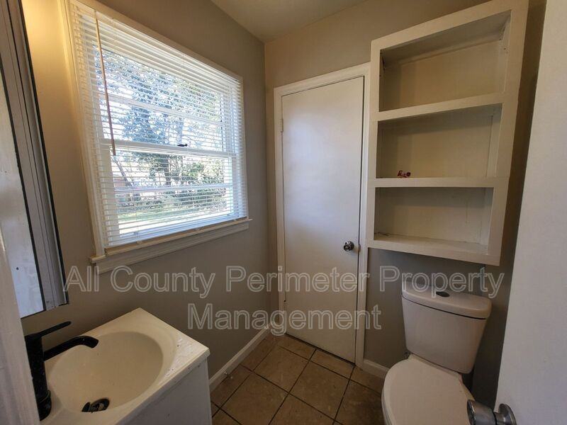 5761 Deborah Dr - Photo 5 of 11