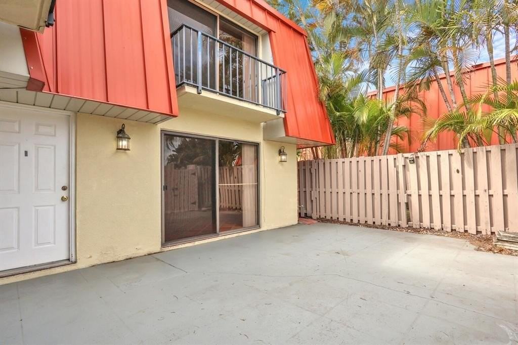 3227 Gardens East Dr #C - Photo 2 of 33