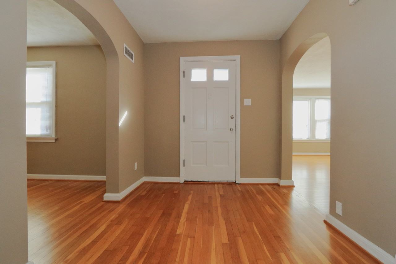 24 Green Acres Rd - Photo 3 of 22