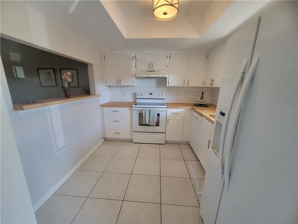 400 18th St Apt F7 #F7 - Photo 4 of 28