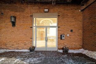 200 River Place Dr #6 - Photo 1 of 1