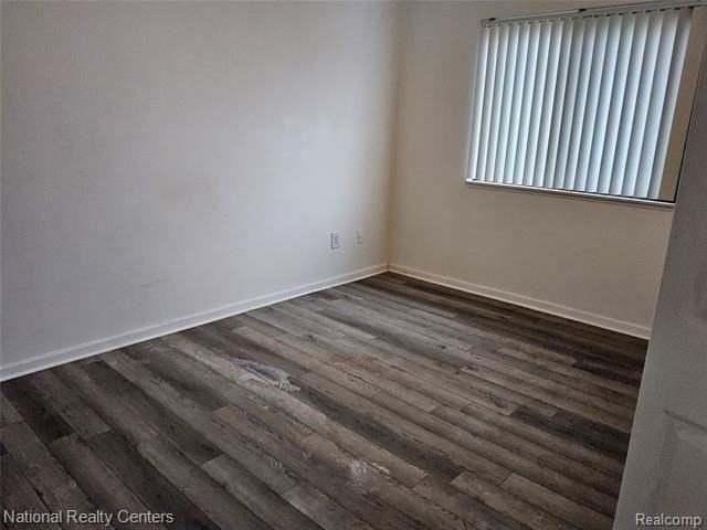 15712 Orchard Ln - Photo 5 of 12