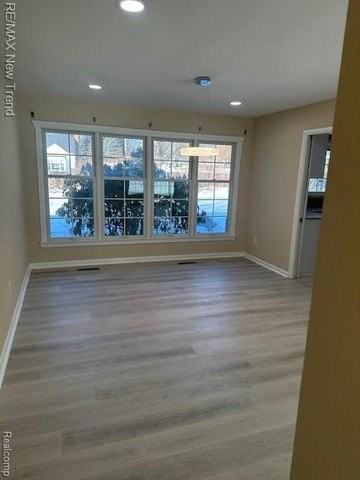 5730 Burnham Rd - Photo 5 of 14