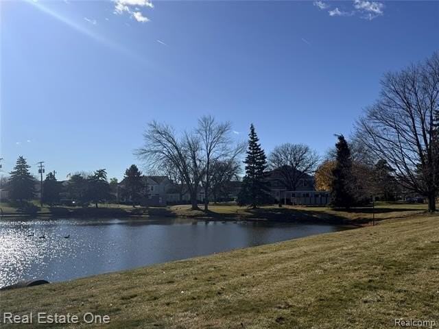 23677 Stonehenge Blvd - Photo 4 of 12