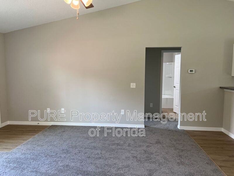 36 Elm Rd - Photo 4 of 29