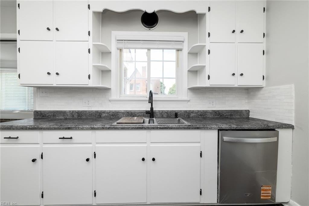 1105 W End Dr - Photo 4 of 18