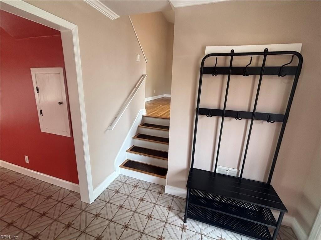 4877 Honeygrove Rd - Photo 5 of 23