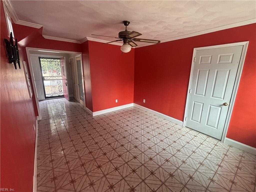 4877 Honeygrove Rd - Photo 7 of 23