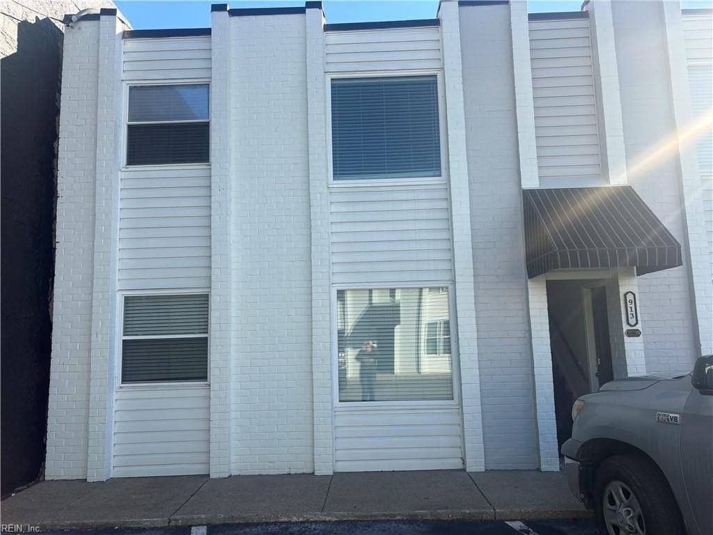 913 Pacific Ave #A - Photo 2 of 19