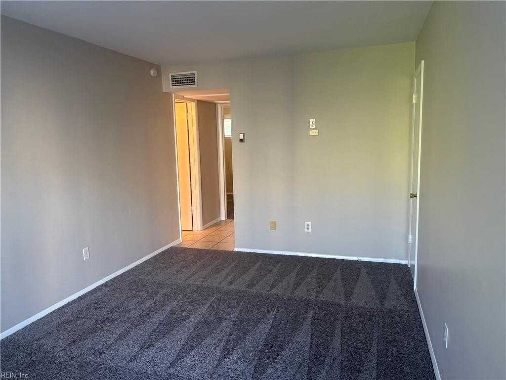 913 Pacific Ave #A - Photo 5 of 19