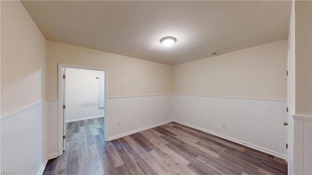 1734 Delaney St - Photo 3 of 34