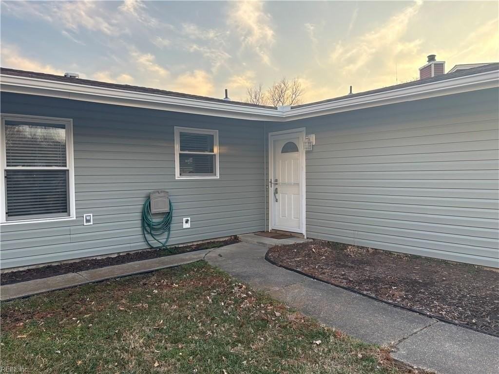 4217 Grove Ct - Photo 2 of 35