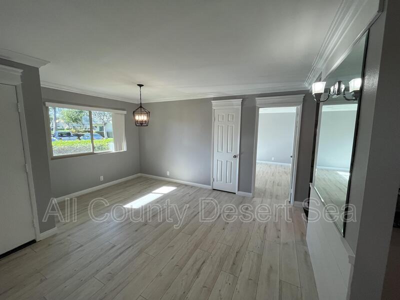 19112 Oceanport Ln #2 - Photo 5 of 14