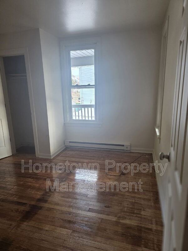 338 #340APT1 - Photo 5 of 5