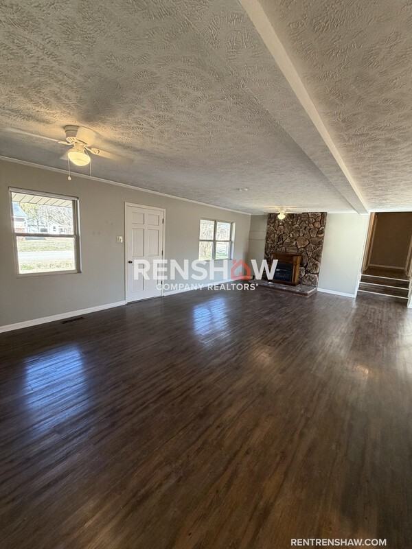 598 Hayes St - Photo 5 of 30