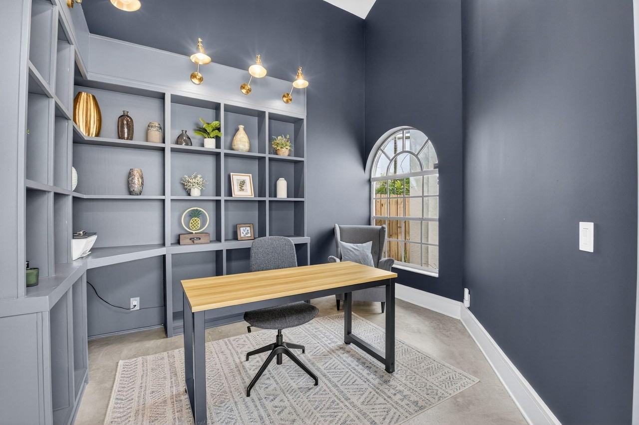 2464 Nw 66th Dr - Photo 7 of 50