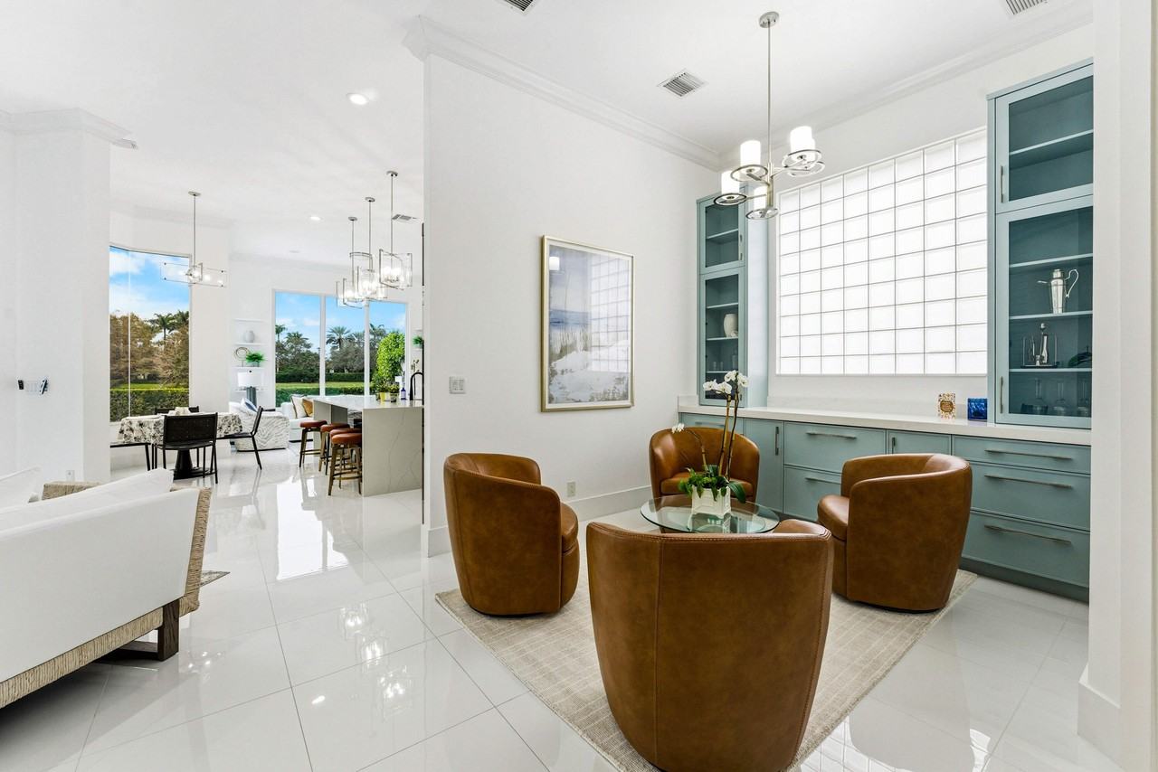 110 Andalusia Way - Photo 6 of 38